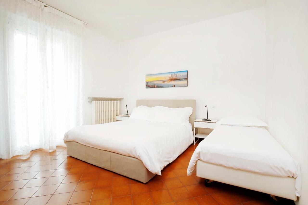 Appartamenti Diffusi Di Villa Fiorita Con Accesso Alle Piscine Della Struttura Principale Cattolica Esterno foto