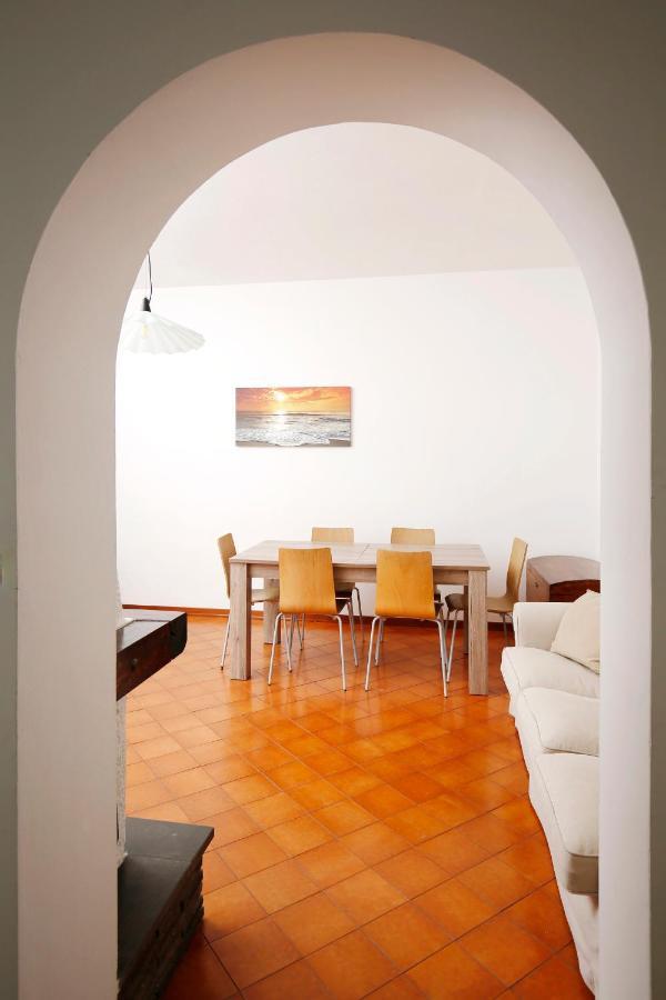 Appartamenti Diffusi Di Villa Fiorita Con Accesso Alle Piscine Della Struttura Principale Cattolica Esterno foto