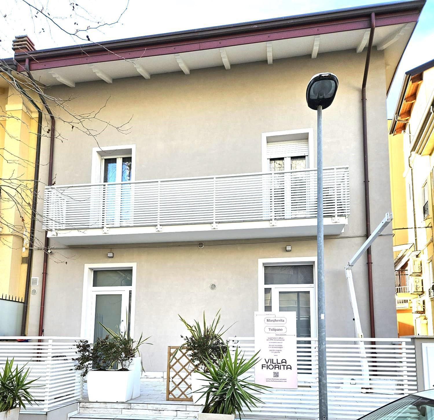 Appartamenti Diffusi Di Villa Fiorita Con Accesso Alle Piscine Della Struttura Principale Cattolica Esterno foto